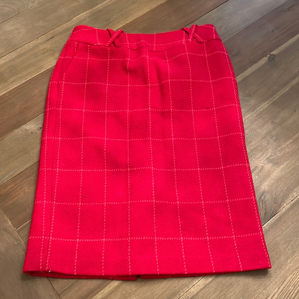 J McLaughlin, red wool pencil skirt size 4